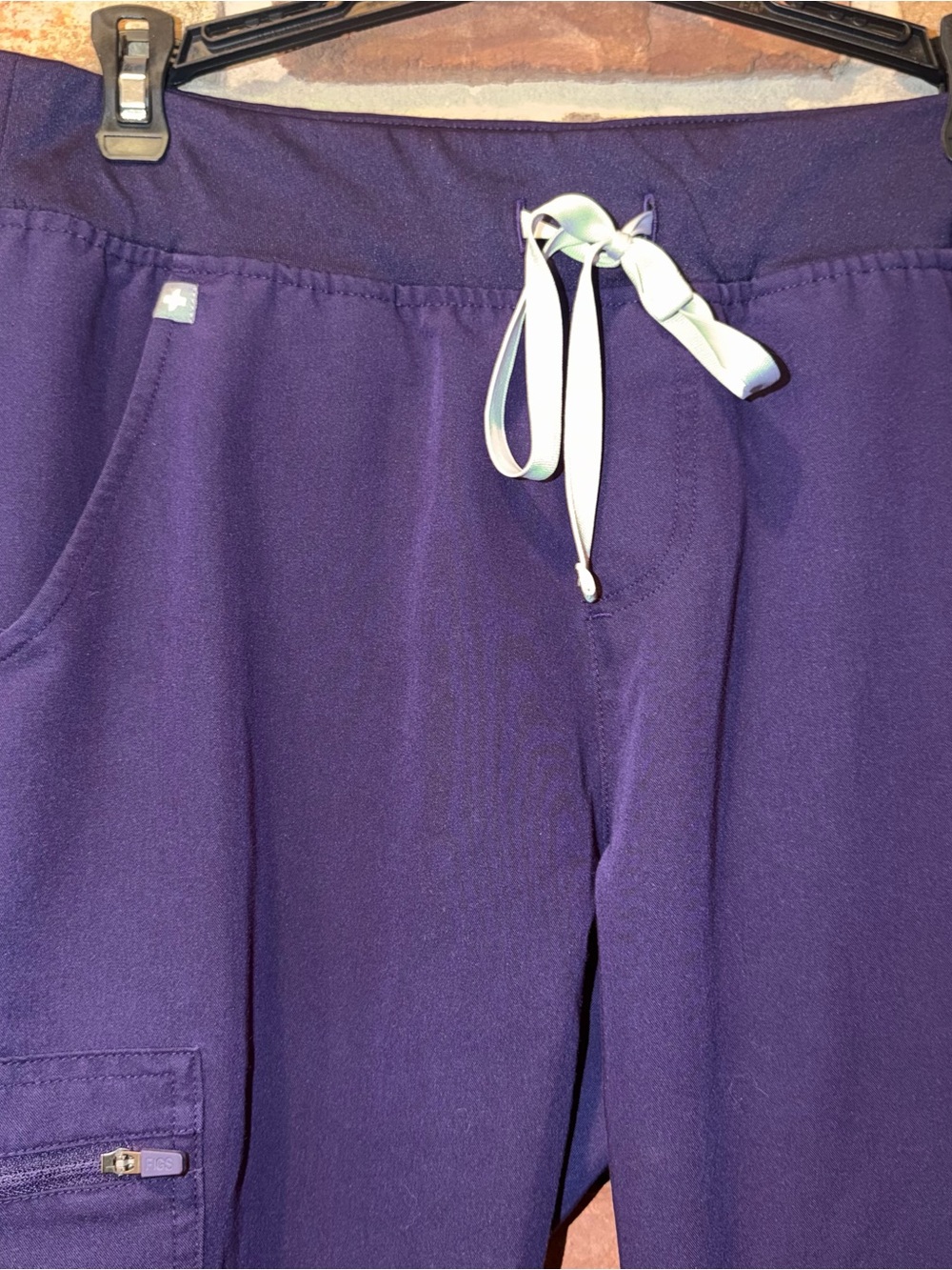 FIGS Zamora Jogger Scrub Pants – Deep Purple (Size Medium Tall) 💜 - Picture 2 of 5